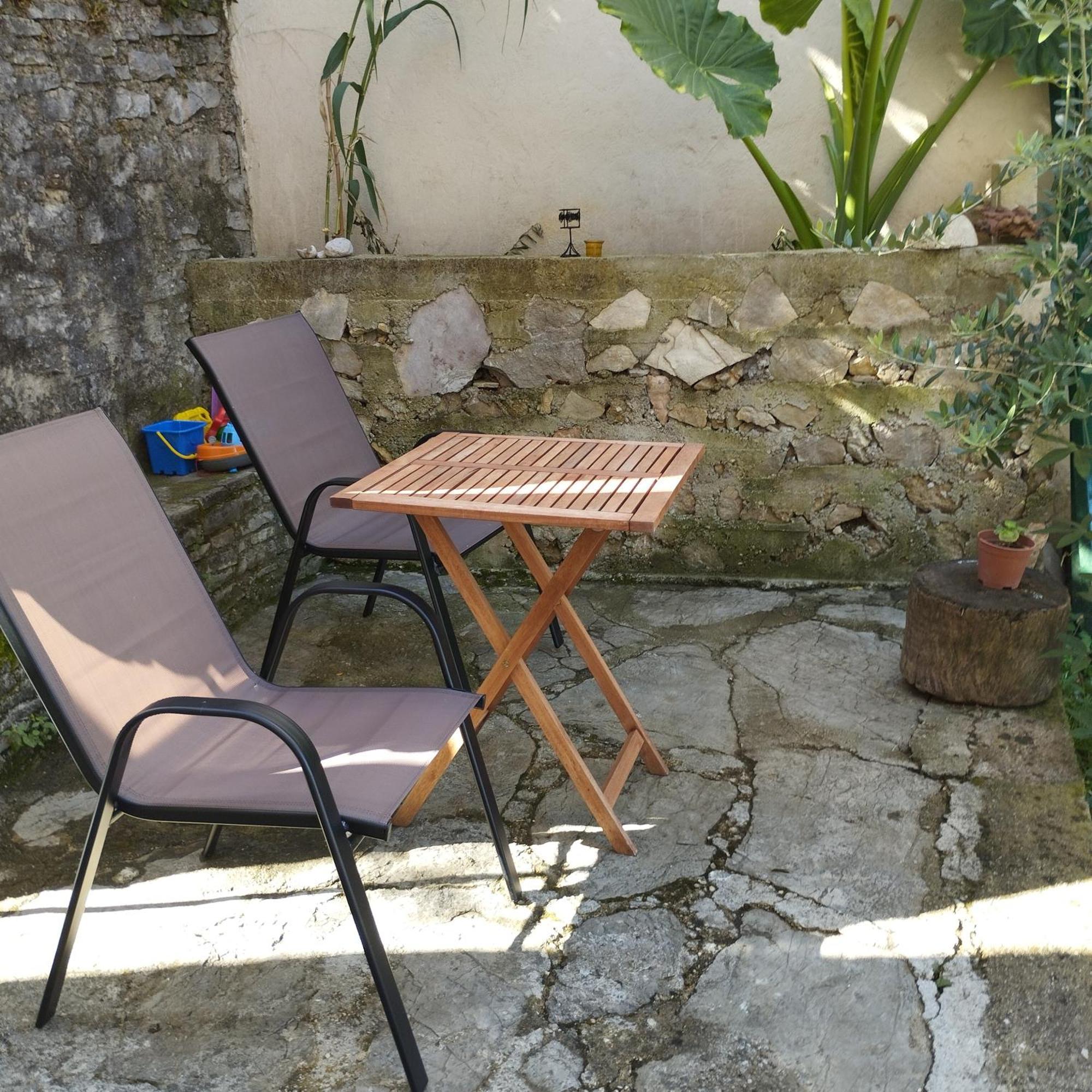 Apartmani Lovor Herceg Novi Bilik gambar