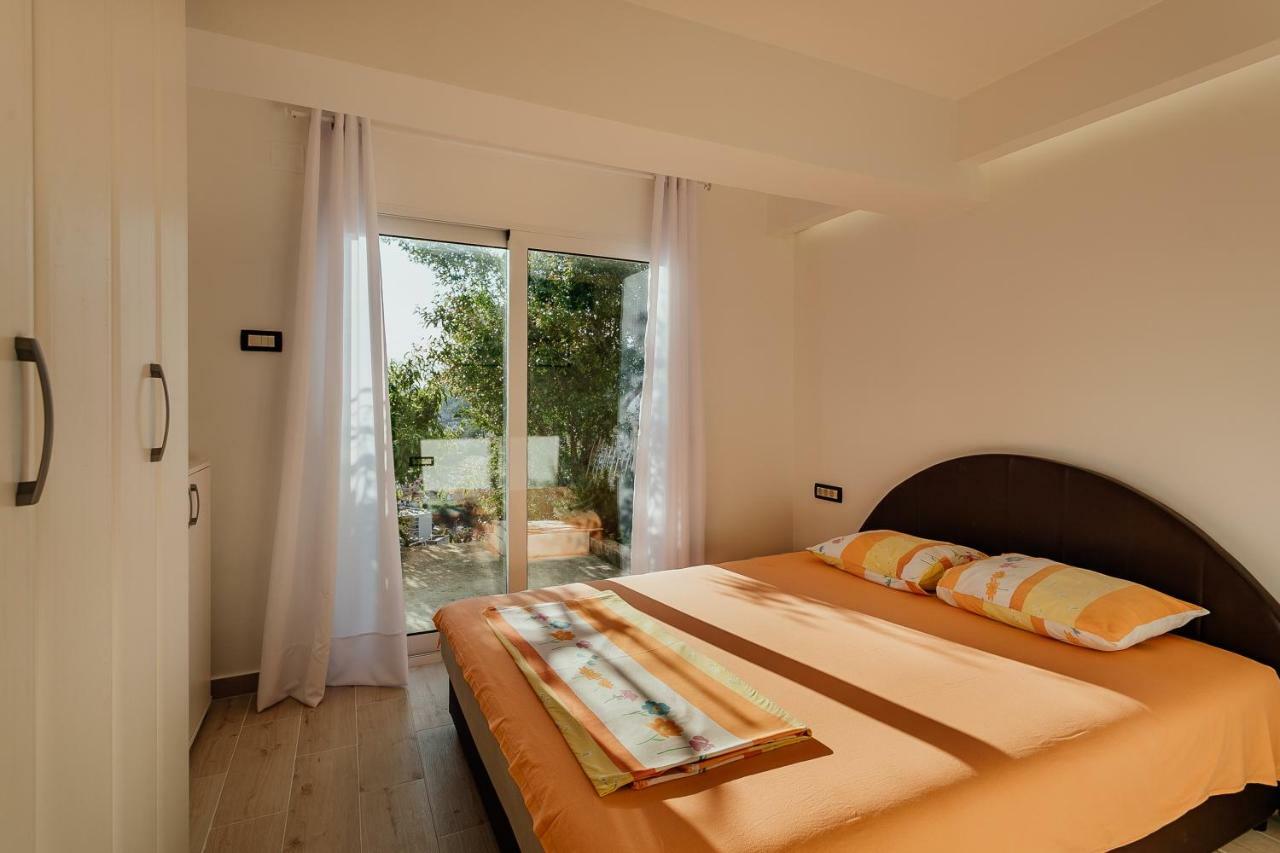 Apartmani Lovor Herceg Novi Luaran gambar